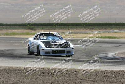 media/Jun-01-2024-CalClub SCCA (Sat) [[0aa0dc4a91]]/Group 2/Race/